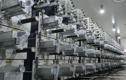 突破！國內首套大絲束碳纖維生產線完成設備安裝